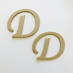 Letras en cartón piedra cursivas de 3" - D