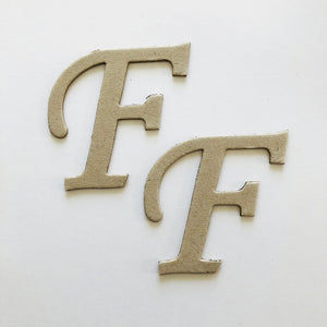 Letras en cartón piedra cursivas de 3" - F